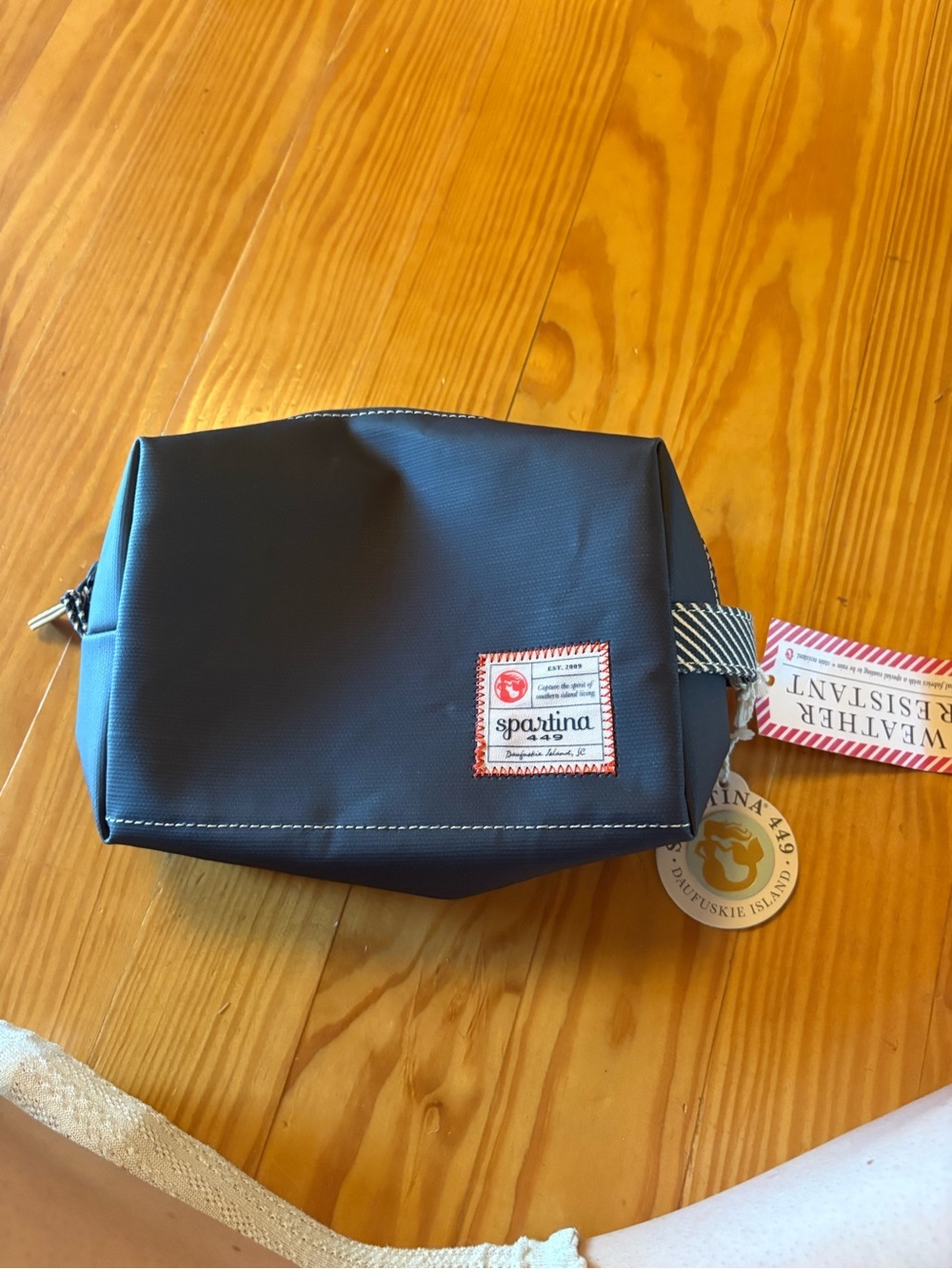 Spartina 449 Navy Toiletry Kit with Contrast Stitching